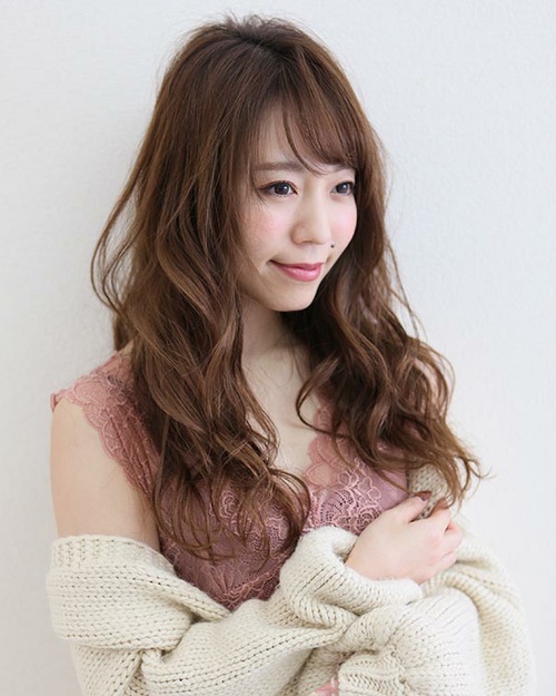 30代40代大人可愛いロング大きめカール 秋冬おすすめ 神戸市の美容院はパシフィックダズール 30代40代大人可愛いロング大きめカール 秋冬おすすめ 神戸市の美容院はパシフィックダズール